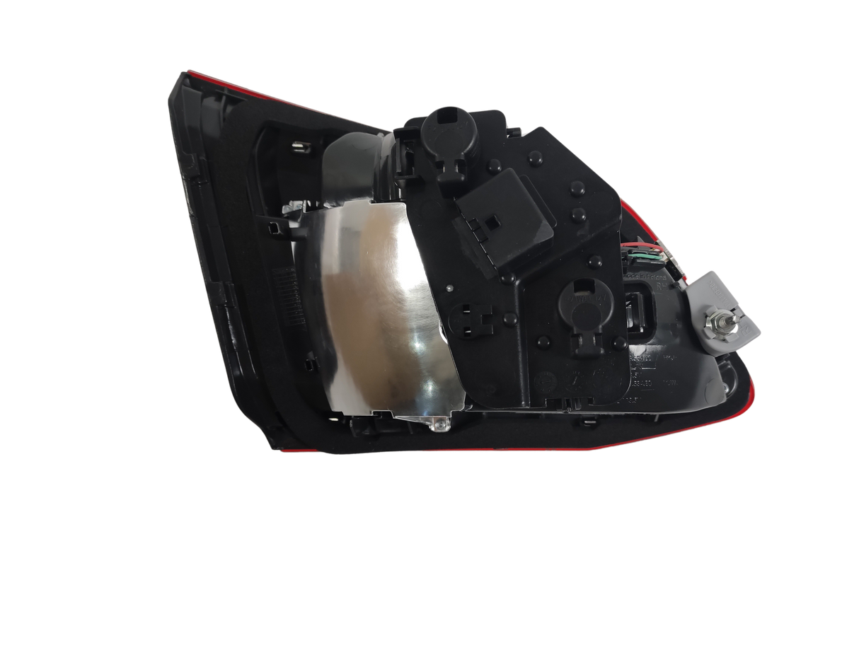 BMW 2 SERIES Original LED Taillight DX 63217311042 63217491342