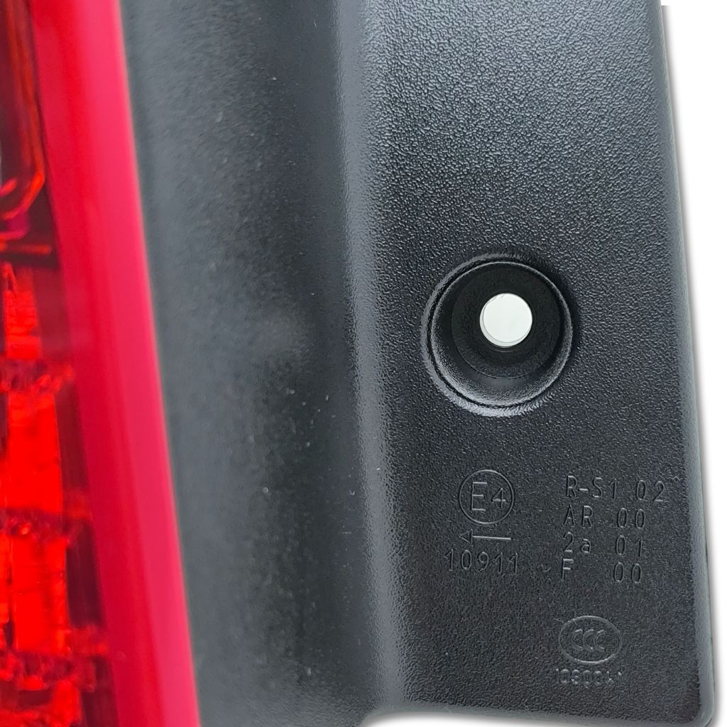 Land Rover Fanale Posteriore Sinistro OEM LR025607